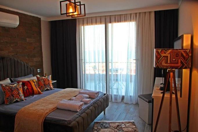 Yeni Foca Butik Otel المظهر الخارجي الصورة